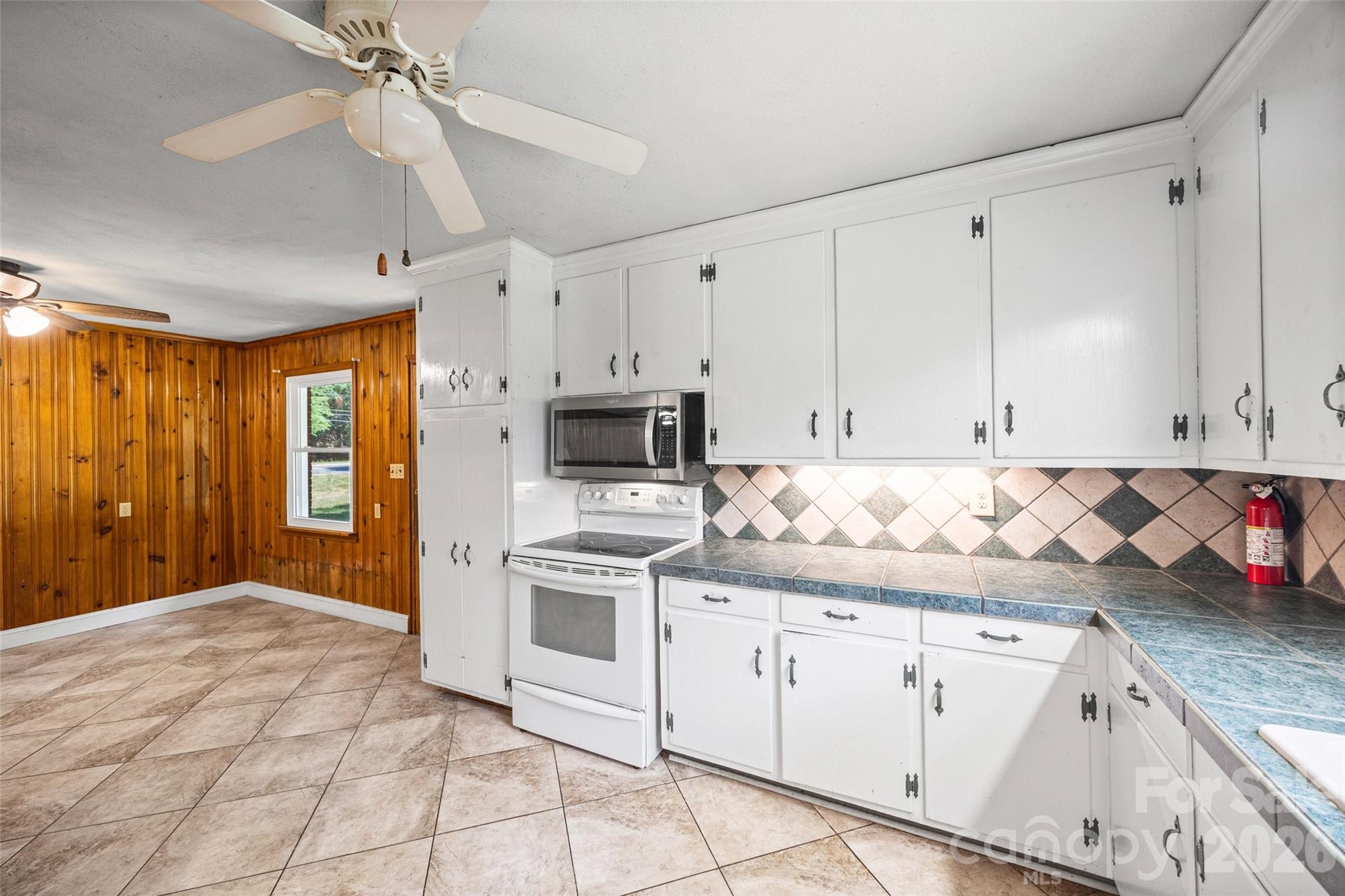 7233 Tuckaseegee Road Charlotte NC 28214