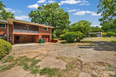 7233 Tuckaseegee Road Charlotte NC 28214