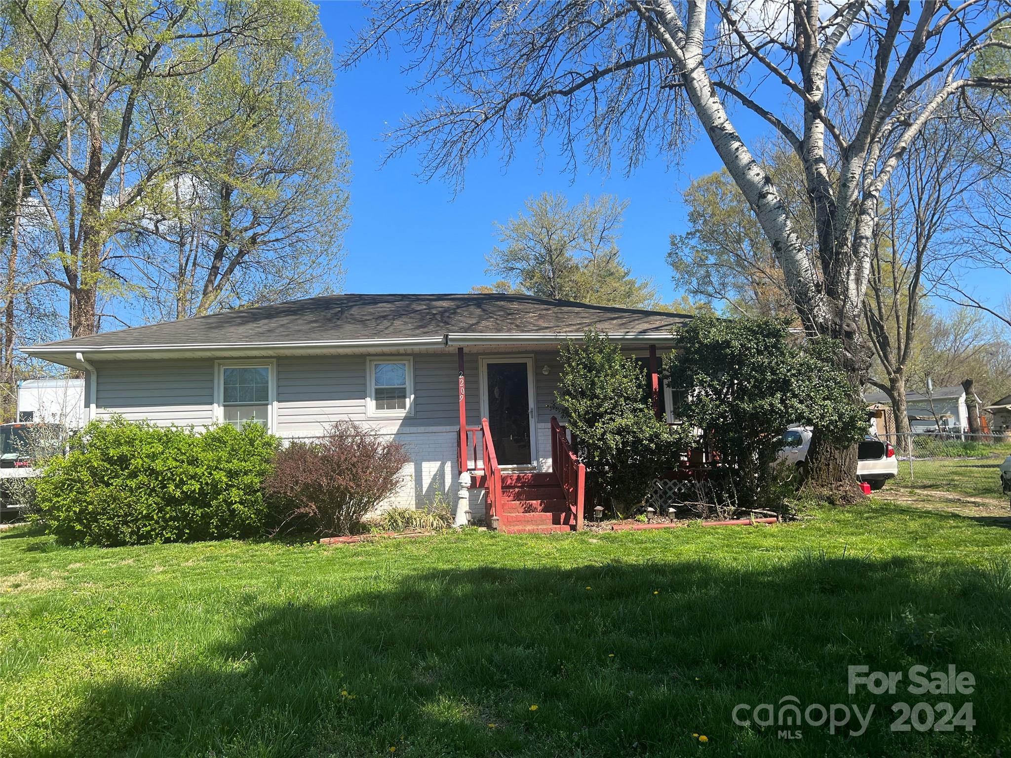 2209 Hodgin Street Gastonia NC 28056
