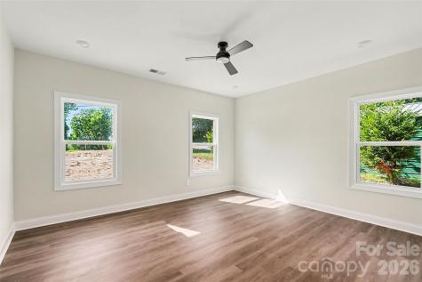 1452 Robinwood Road Gastonia NC 28054