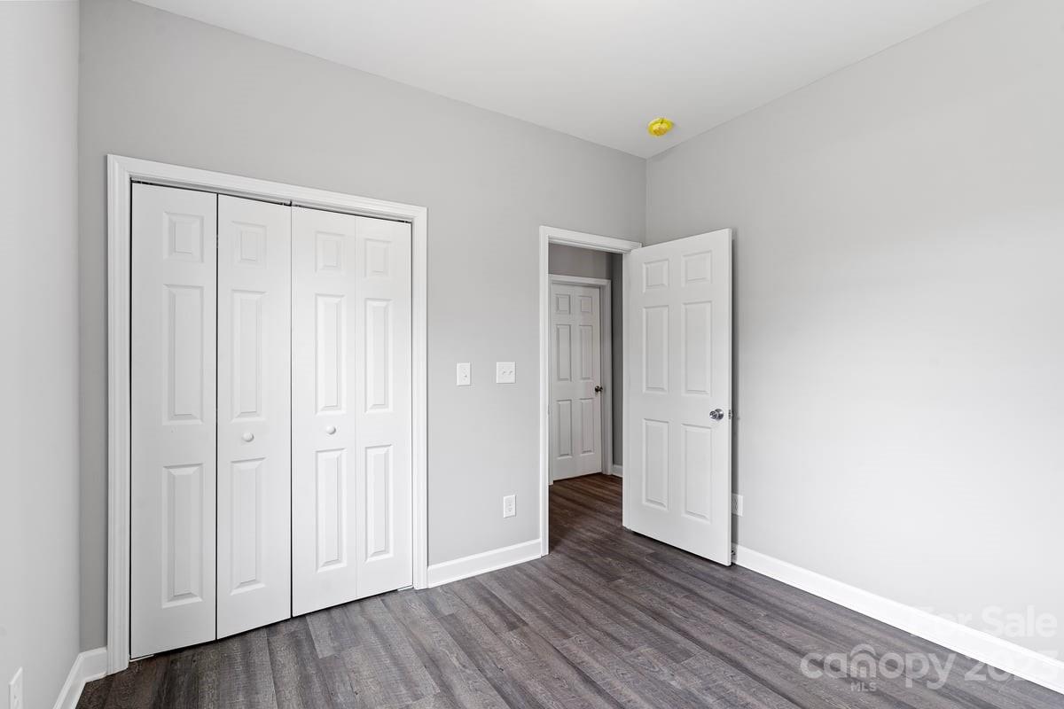422 Queens Road Gastonia NC 28052