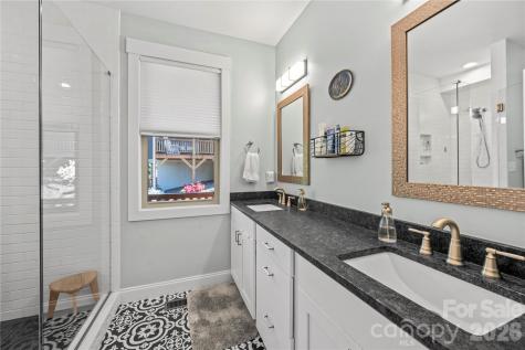 9 Elkmont Drive Asheville NC 28804