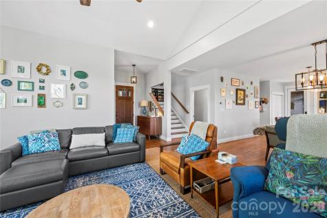 9 Elkmont Drive Asheville NC 28804