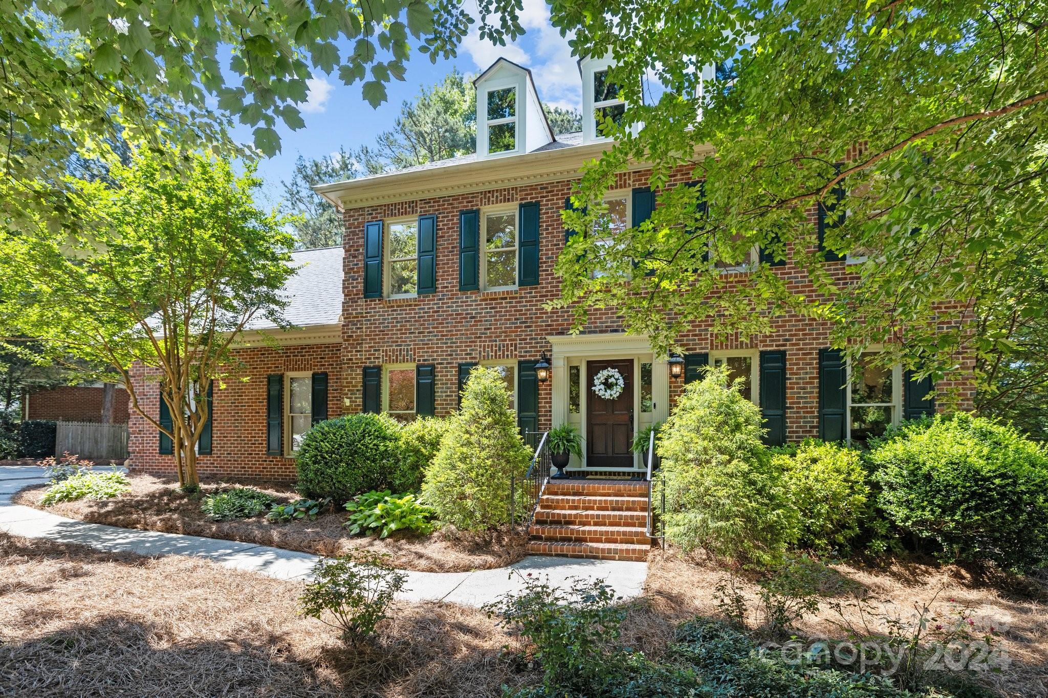 7501 Celtic Court Charlotte NC 28277