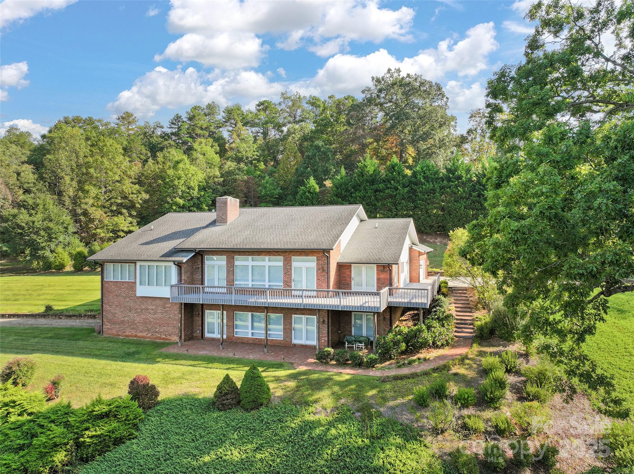 103 Grand Oaks Lane Sylva NC 28779
