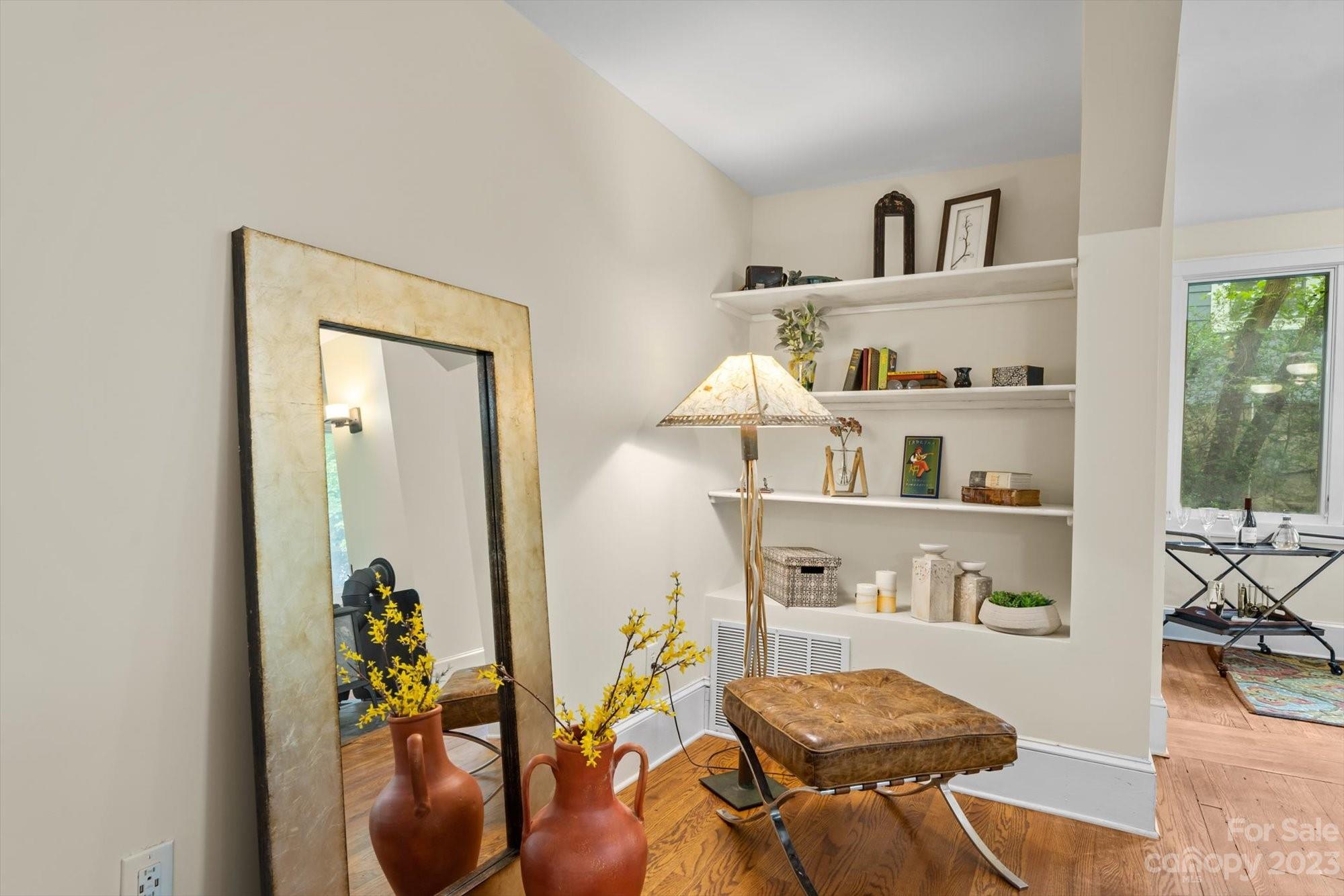 24 Warwick Road Asheville NC 28803