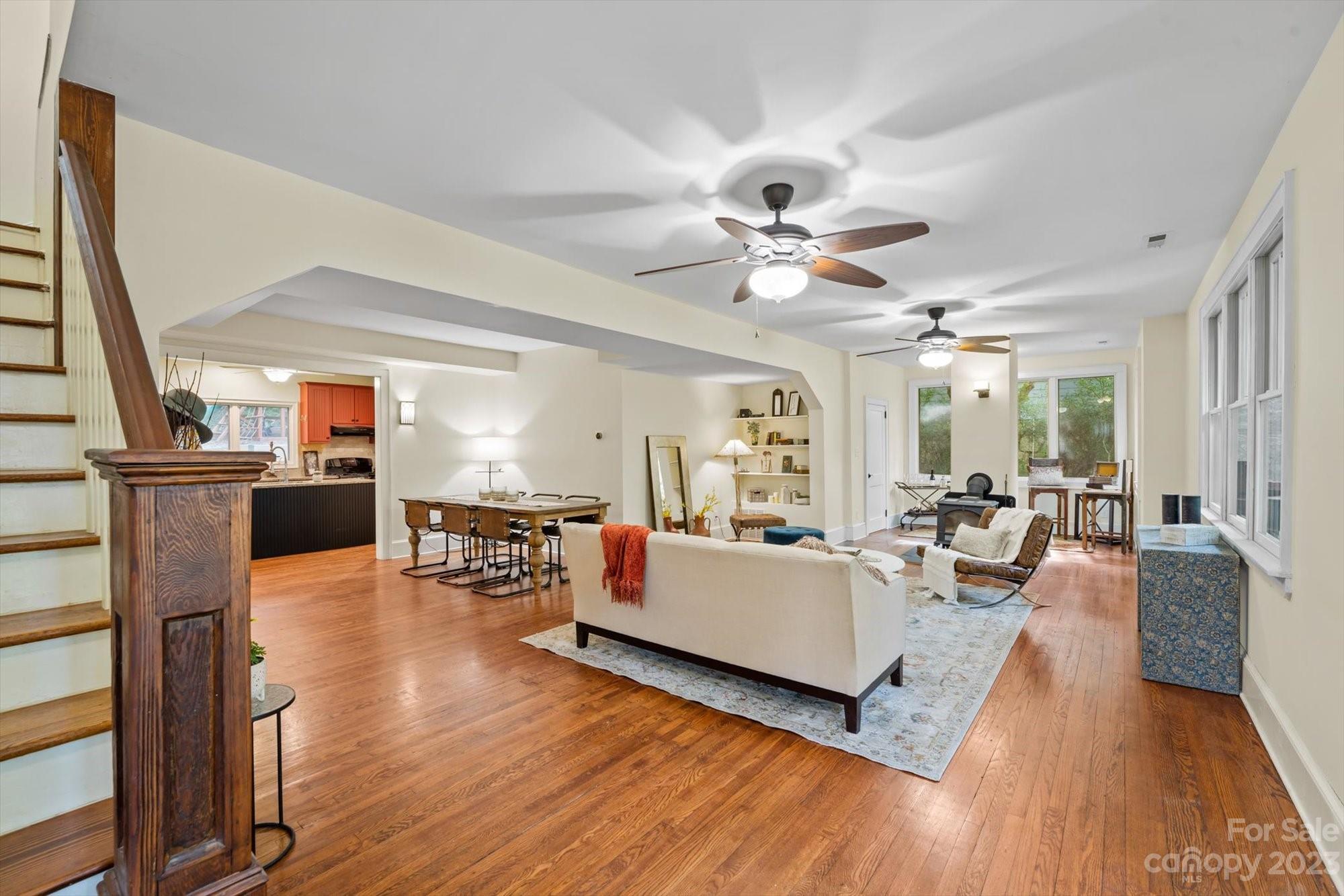24 Warwick Road Asheville NC 28803