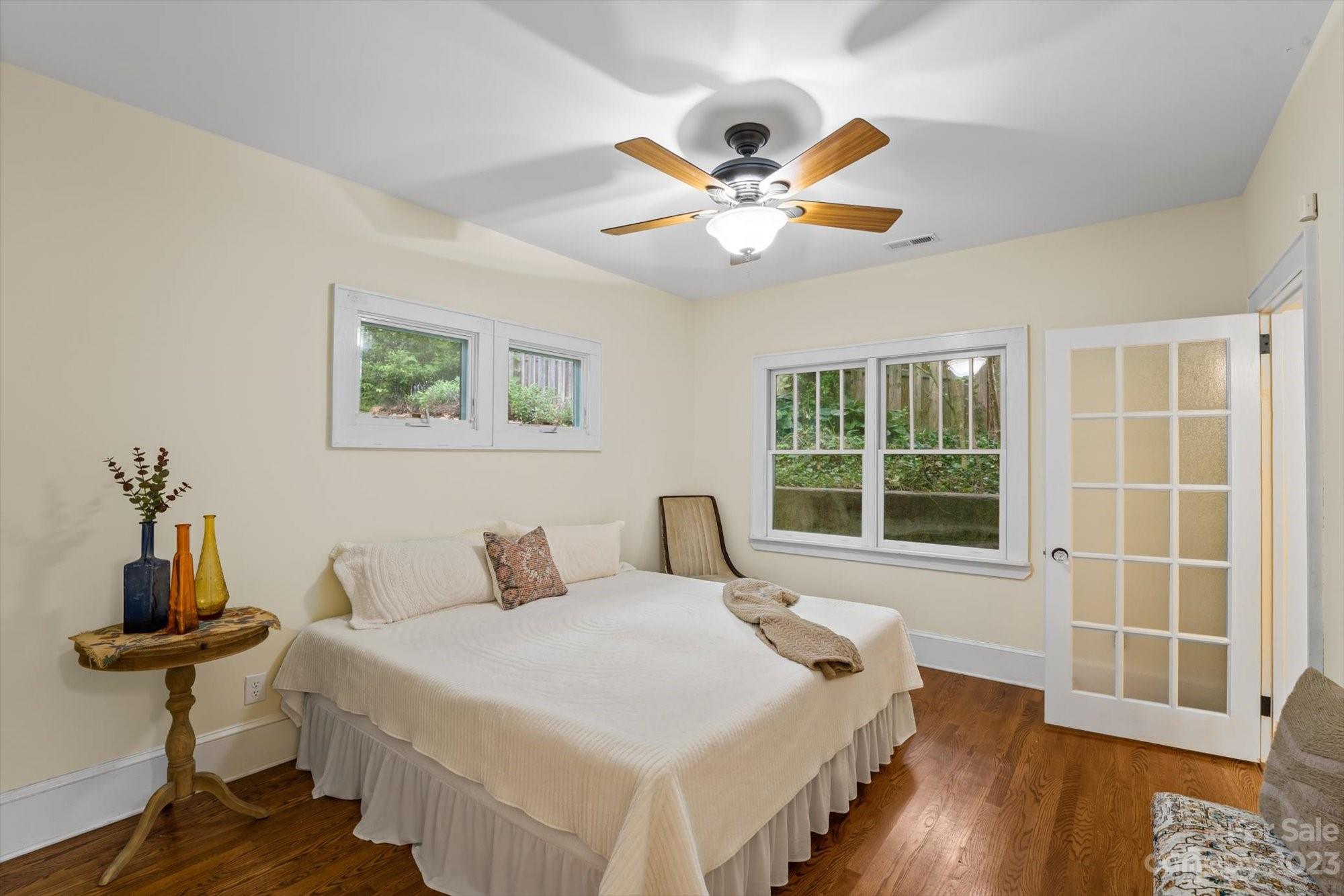 24 Warwick Road Asheville NC 28803