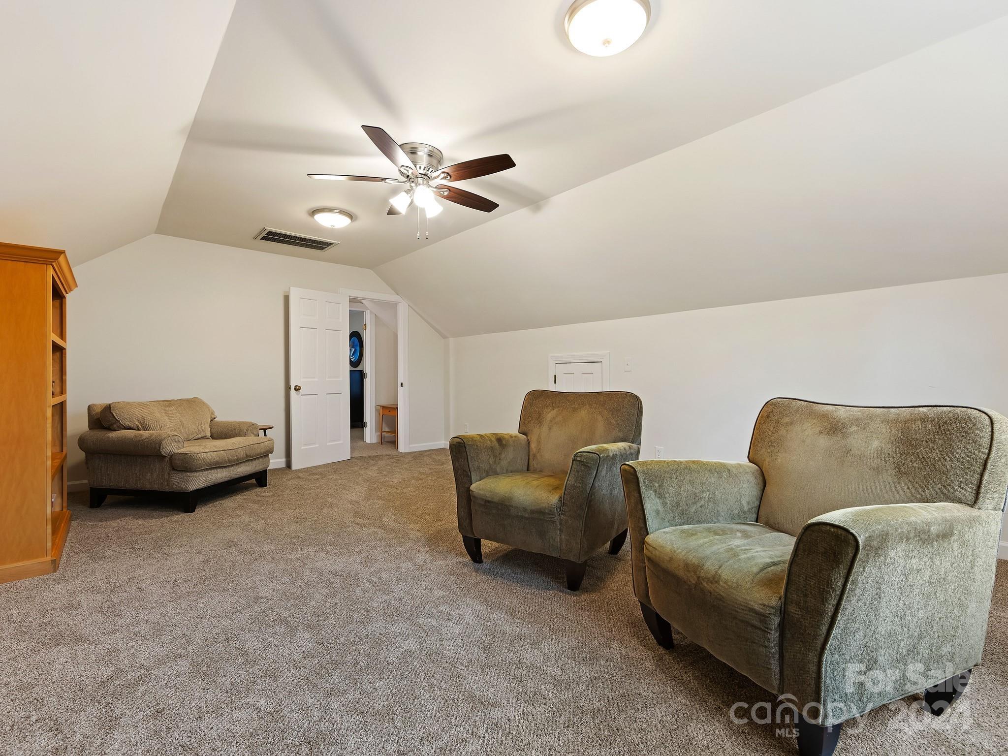 6754 Brookfield Place Charlotte NC 28270