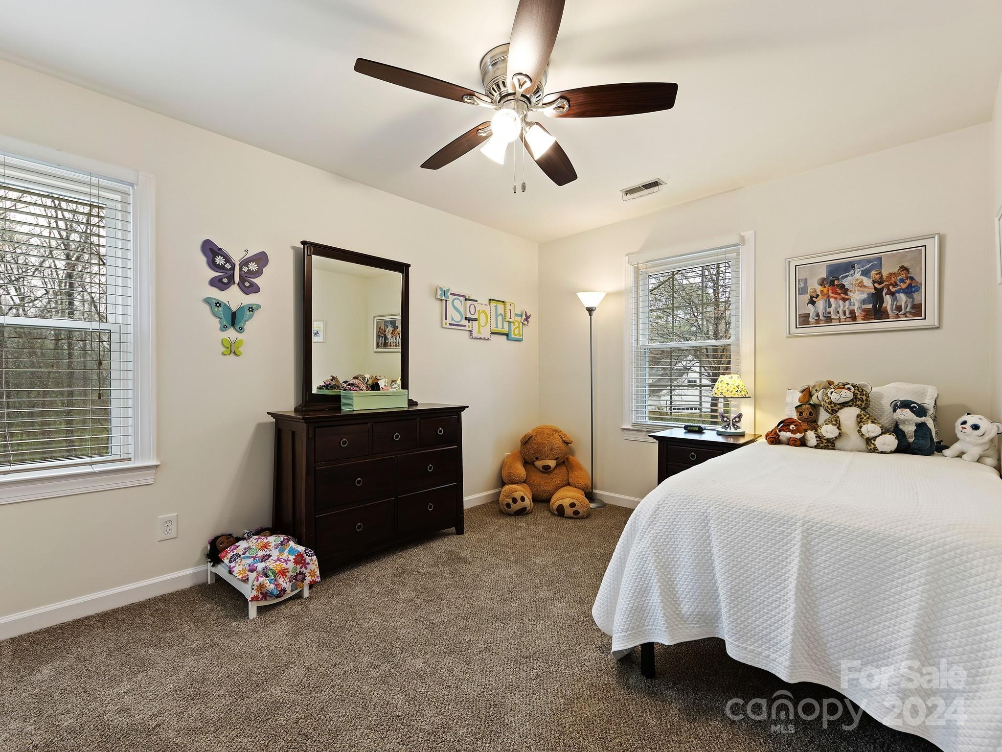 6754 Brookfield Place Charlotte NC 28270