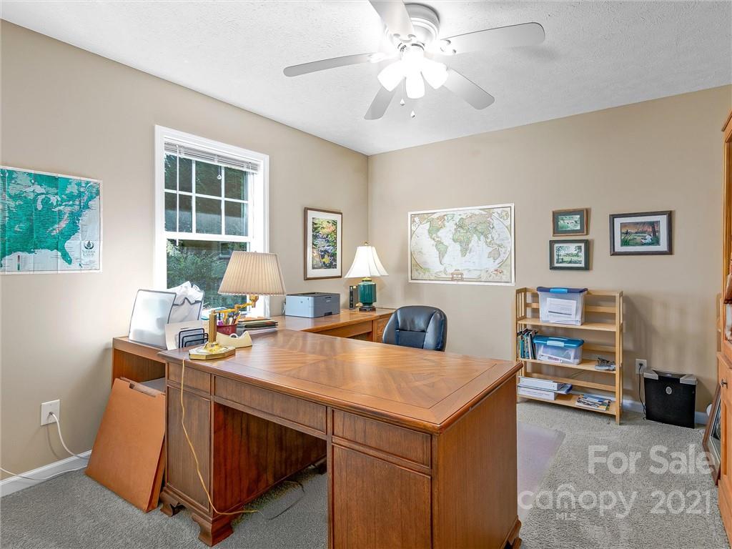 228 High Ridge Drive Mills River NC 28759