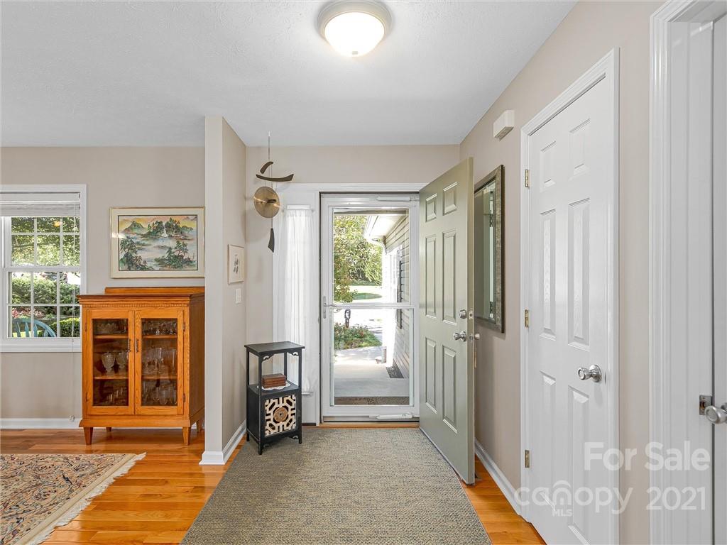 228 High Ridge Drive Mills River NC 28759