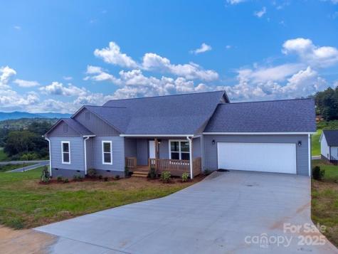 381 Scenic Ridge Circle Franklin NC 28734