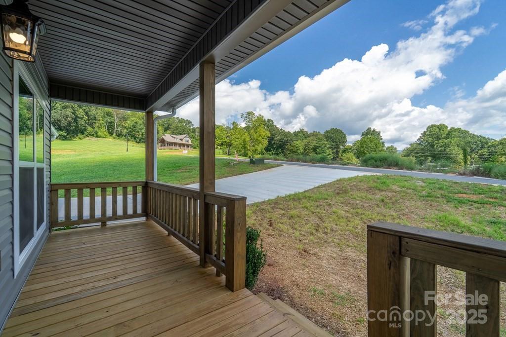 381 Scenic Ridge Circle Franklin NC 28734