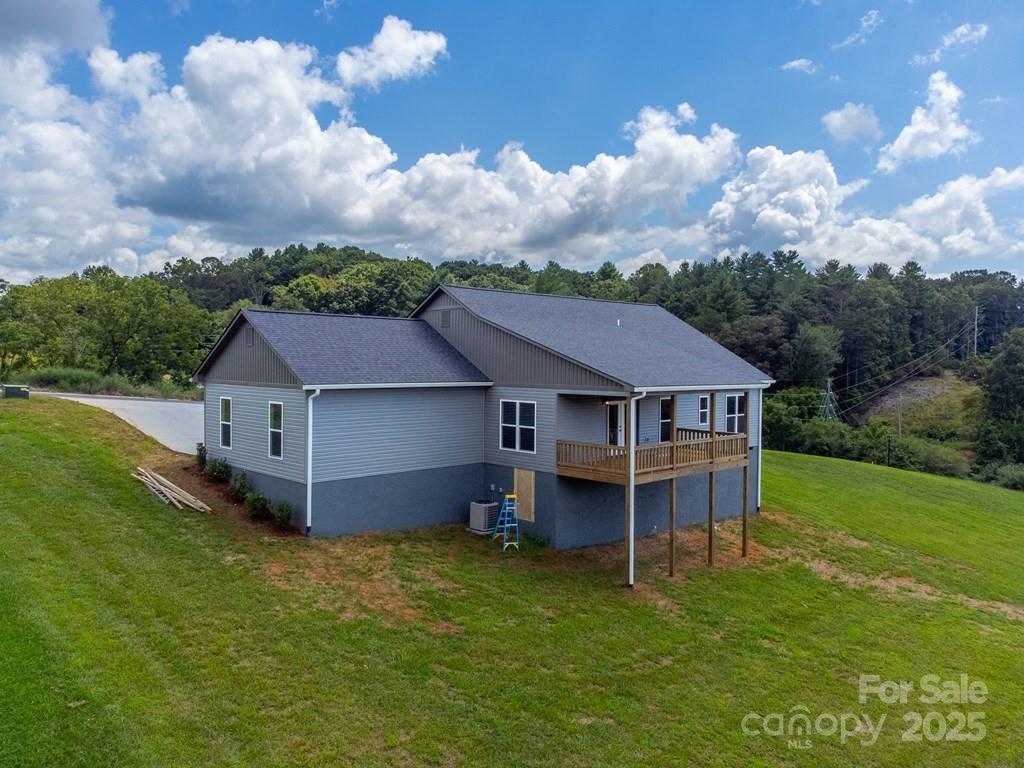 381 Scenic Ridge Circle Franklin NC 28734
