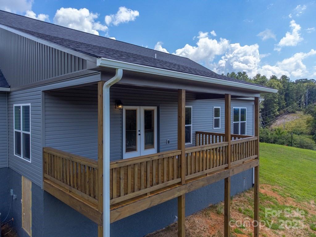 381 Scenic Ridge Circle Franklin NC 28734