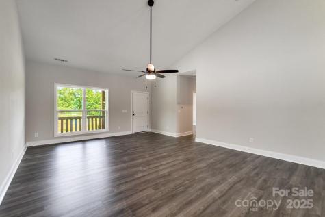 381 Scenic Ridge Circle Franklin NC 28734