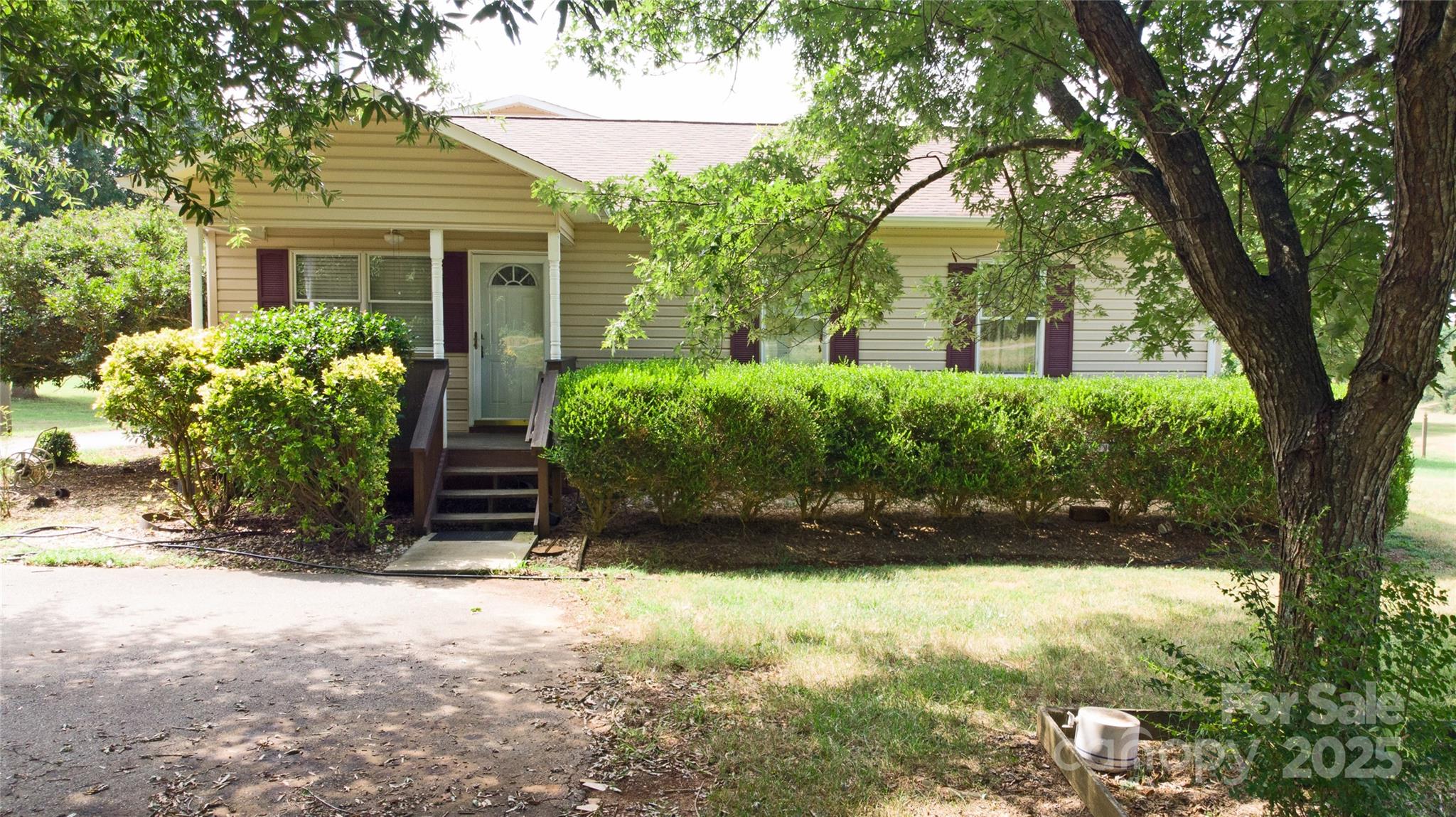 3603 Ritchie Road Lincolnton NC 28092