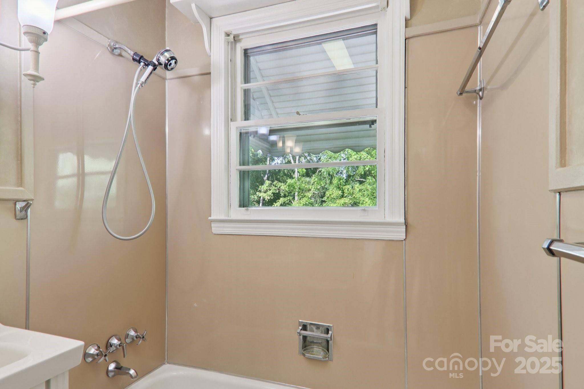 68 Mulberry Court Arden NC 28704