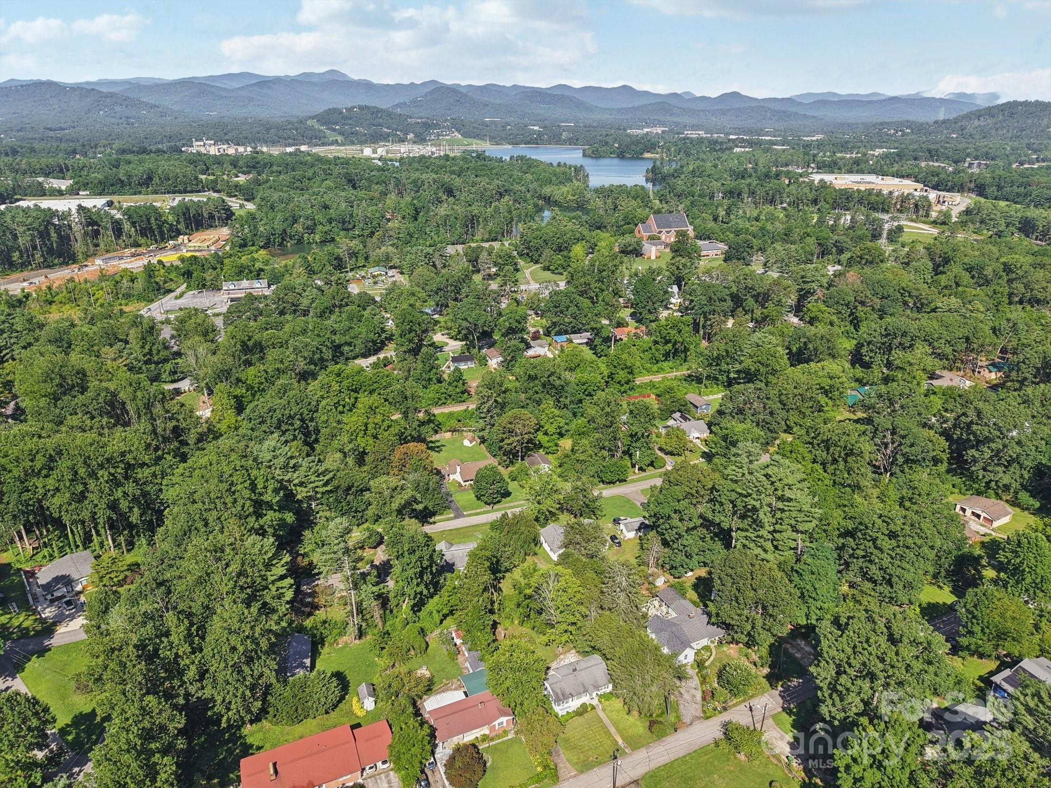 68 Mulberry Court Arden NC 28704