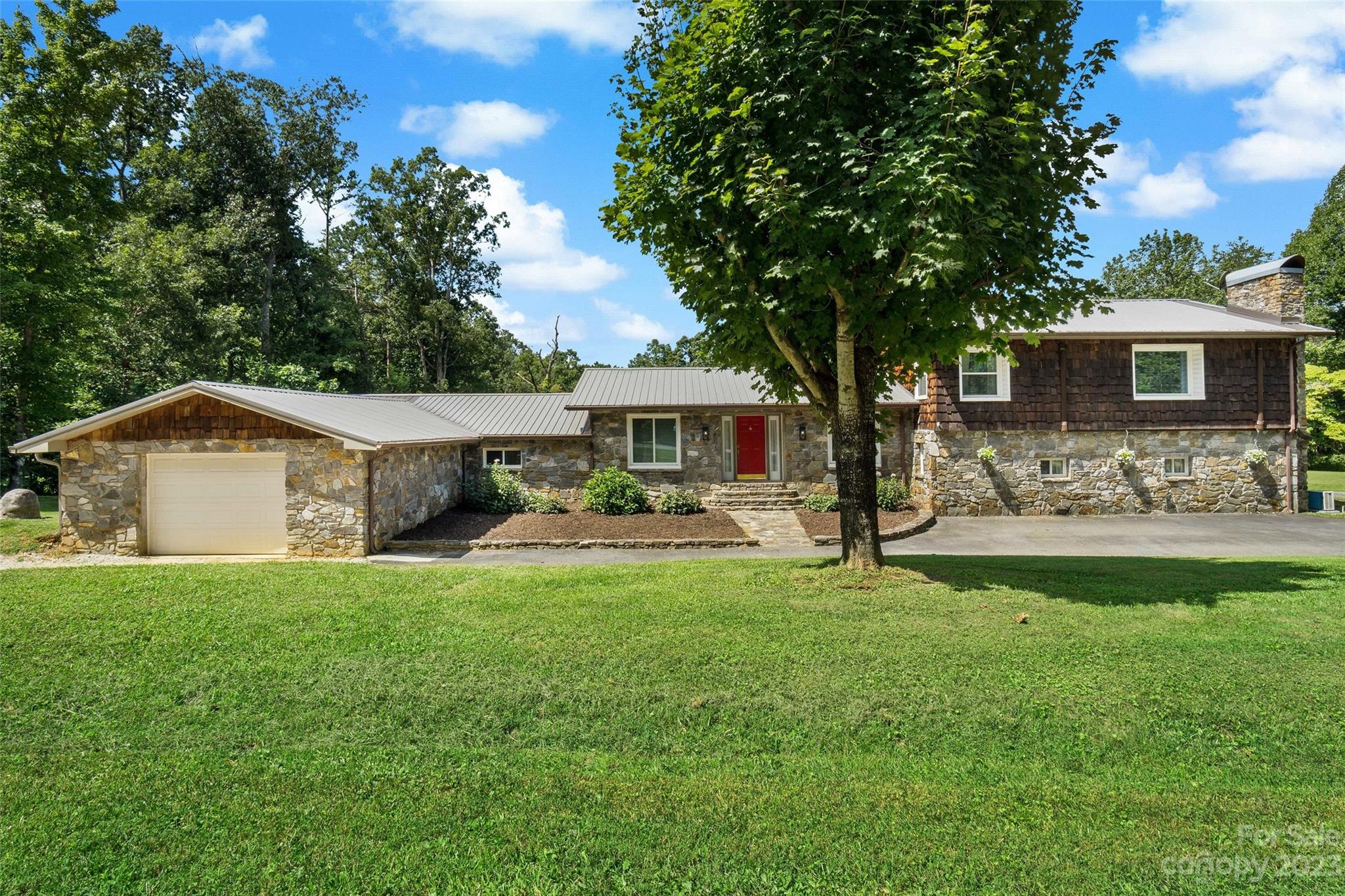 575 W Payne Road Marion NC 28752