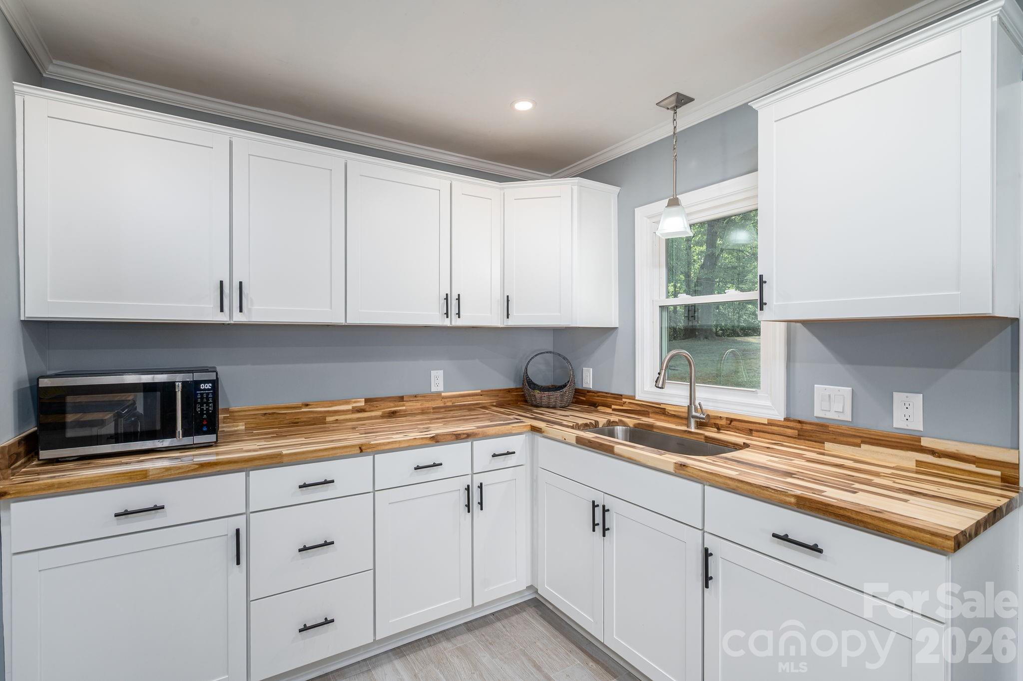 704 Dogwood Avenue Lincolnton NC 28092