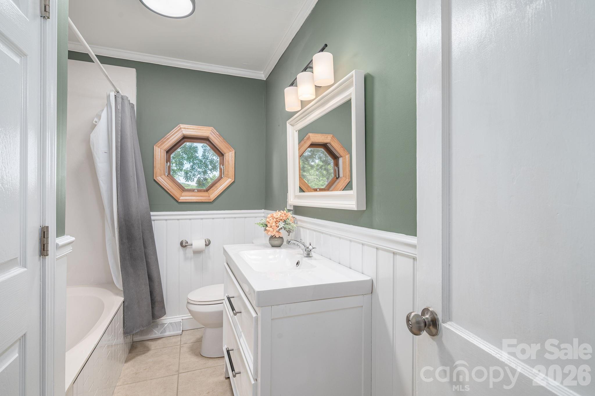 704 Dogwood Avenue Lincolnton NC 28092
