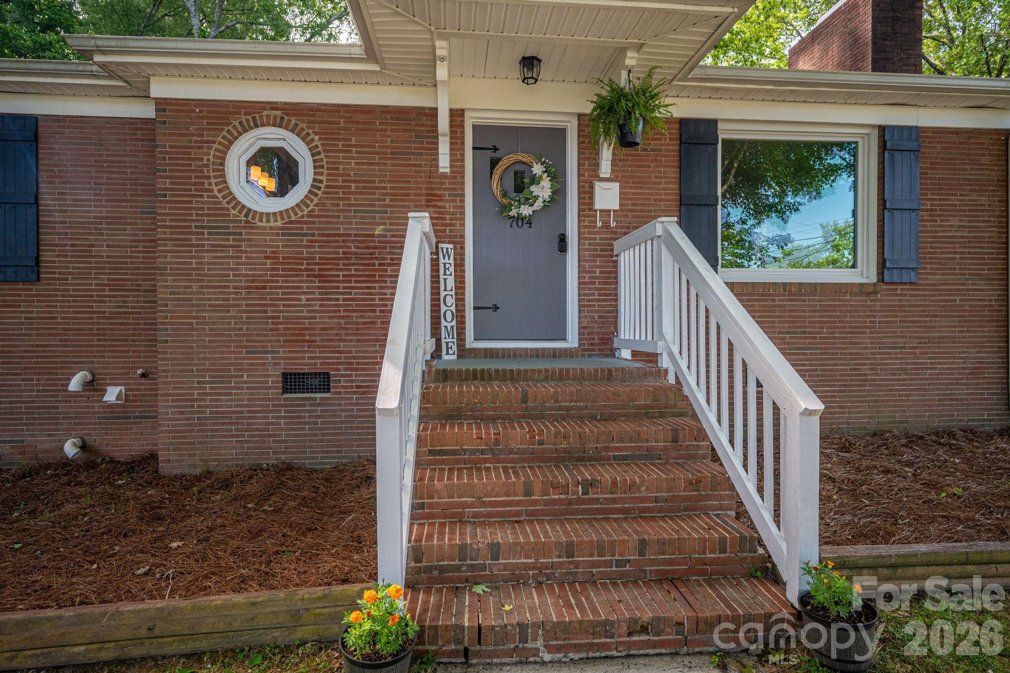 704 Dogwood Avenue Lincolnton NC 28092