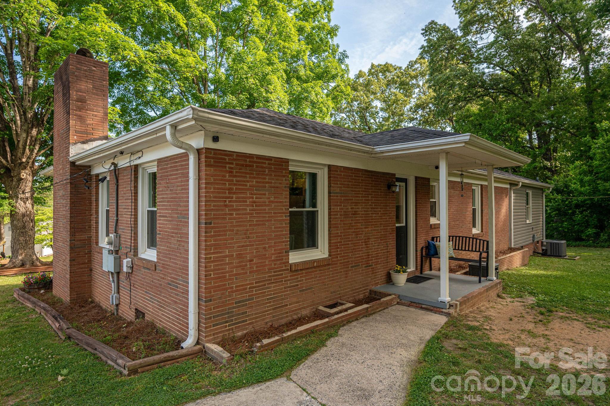 704 Dogwood Avenue Lincolnton NC 28092
