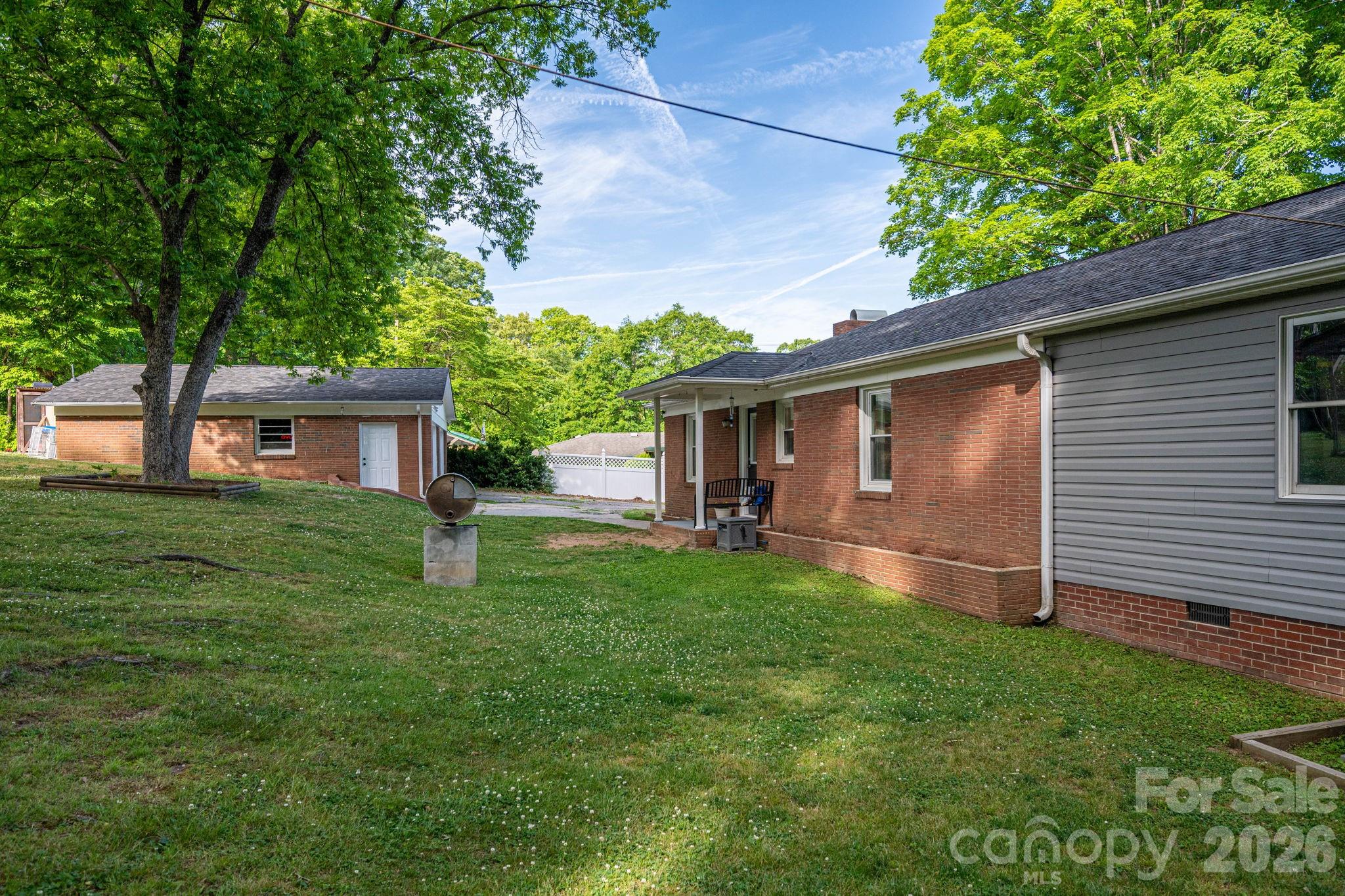 704 Dogwood Avenue Lincolnton NC 28092