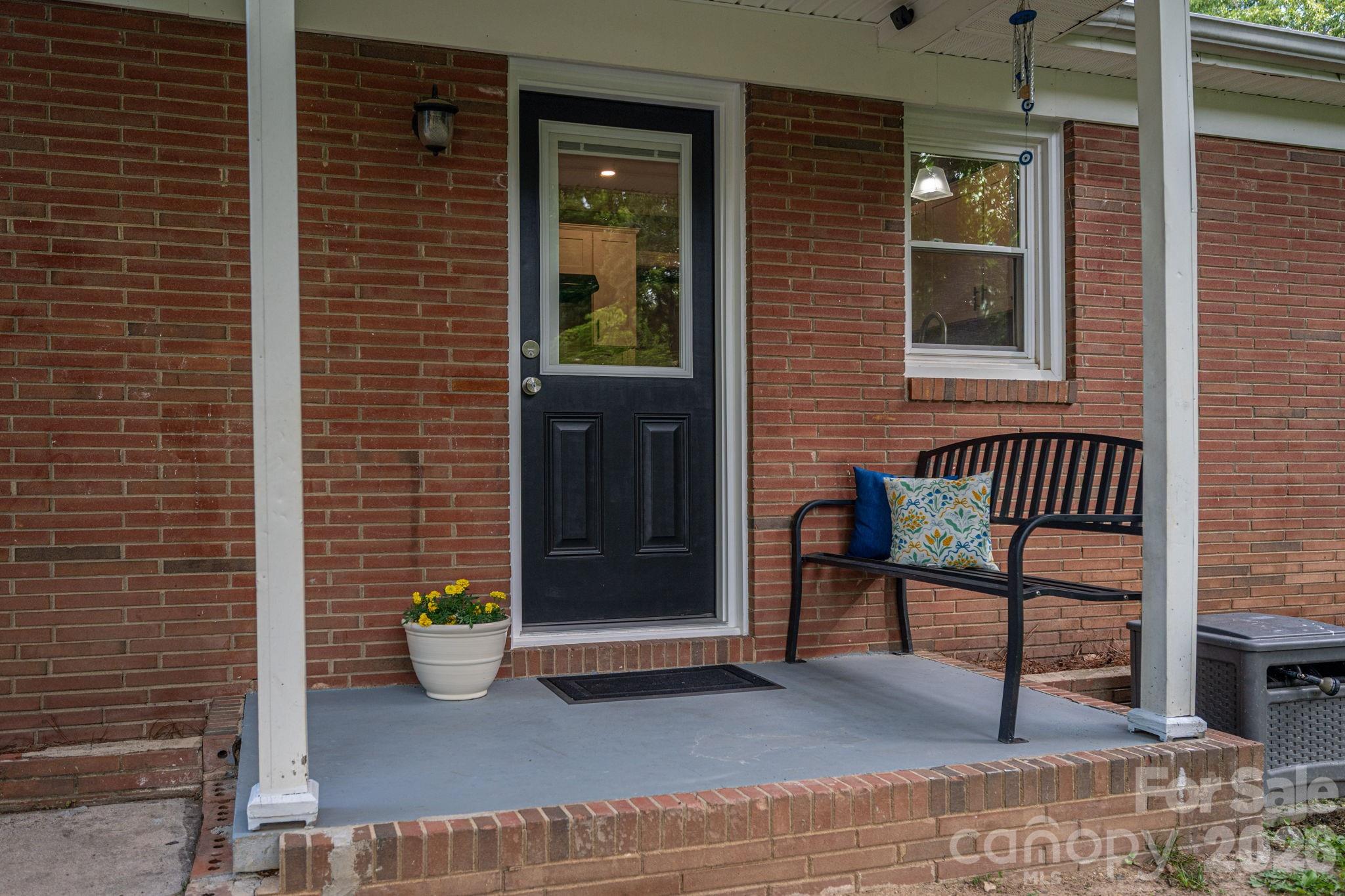 704 Dogwood Avenue Lincolnton NC 28092