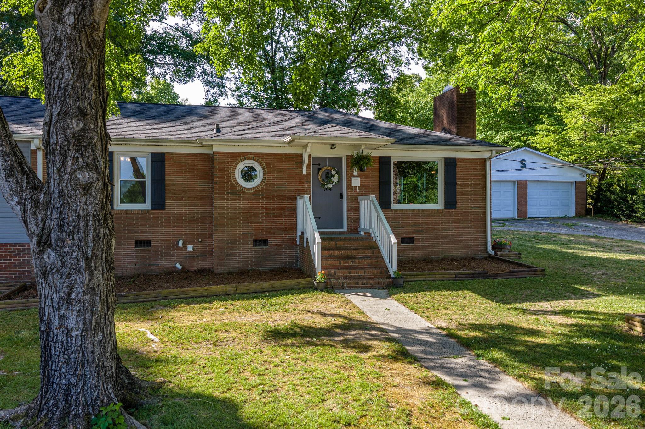 704 Dogwood Avenue Lincolnton NC 28092