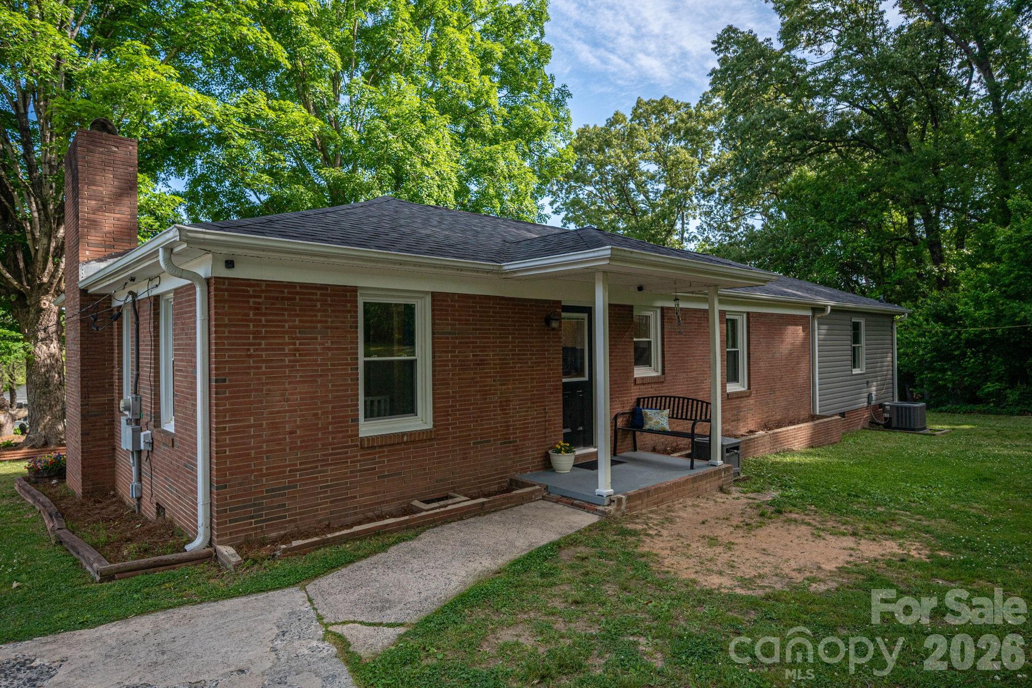 704 Dogwood Avenue Lincolnton NC 28092