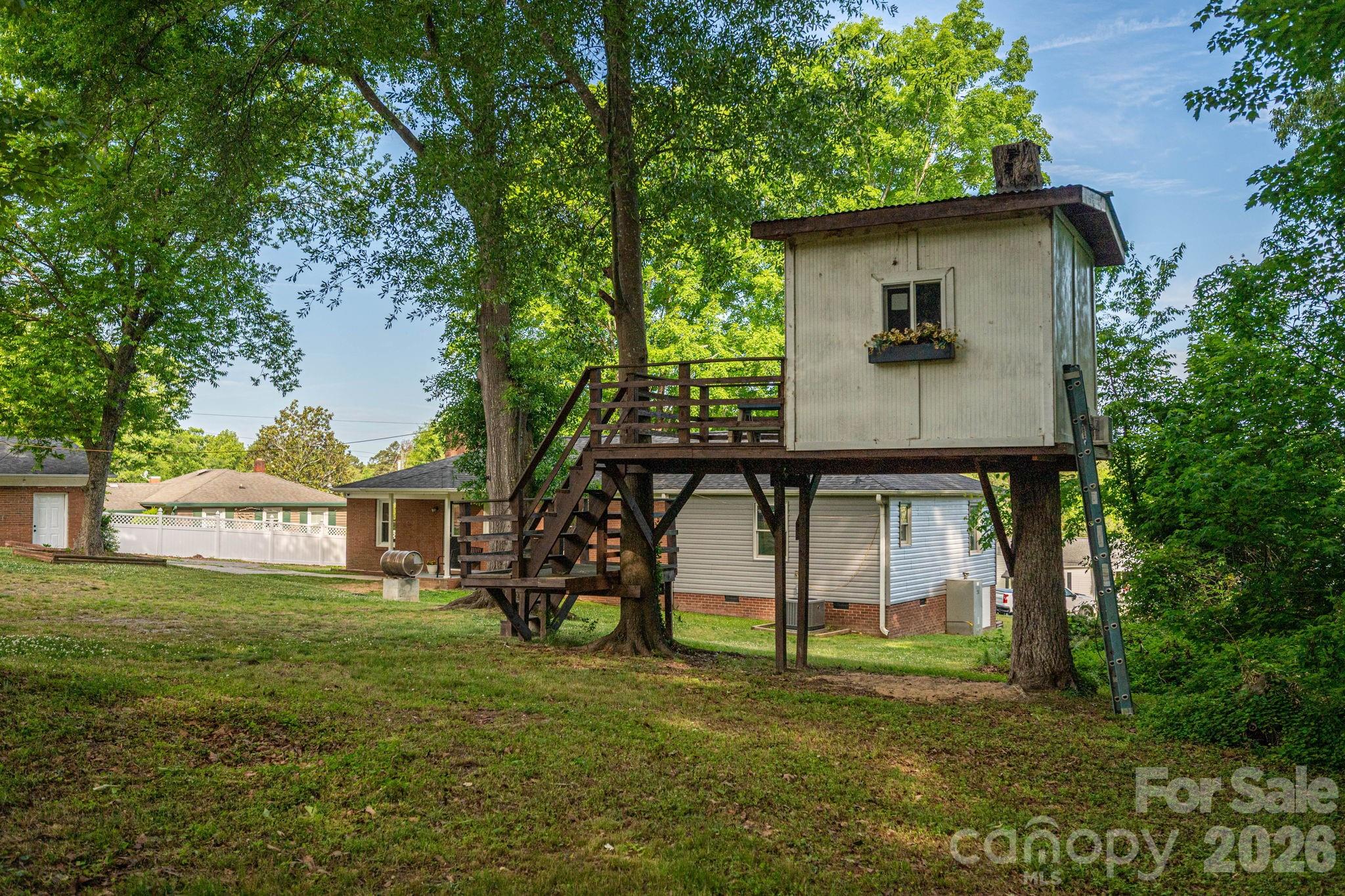 704 Dogwood Avenue Lincolnton NC 28092