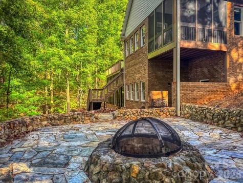 906 Rocky Cove Lane Denton NC 27239