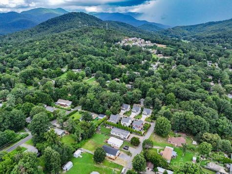 58 Goldmont Street Black Mountain NC 28711