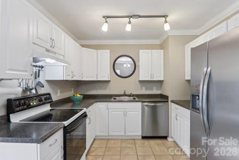 98 Oak Knoll Road Asheville NC 28804