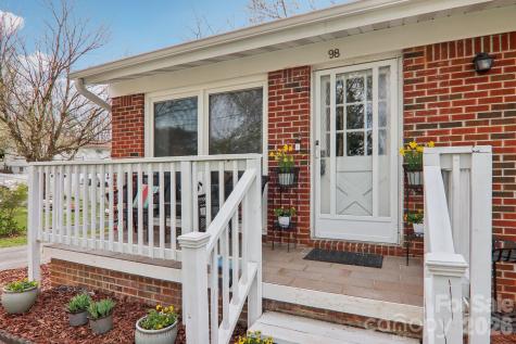 98 Oak Knoll Road Asheville NC 28804