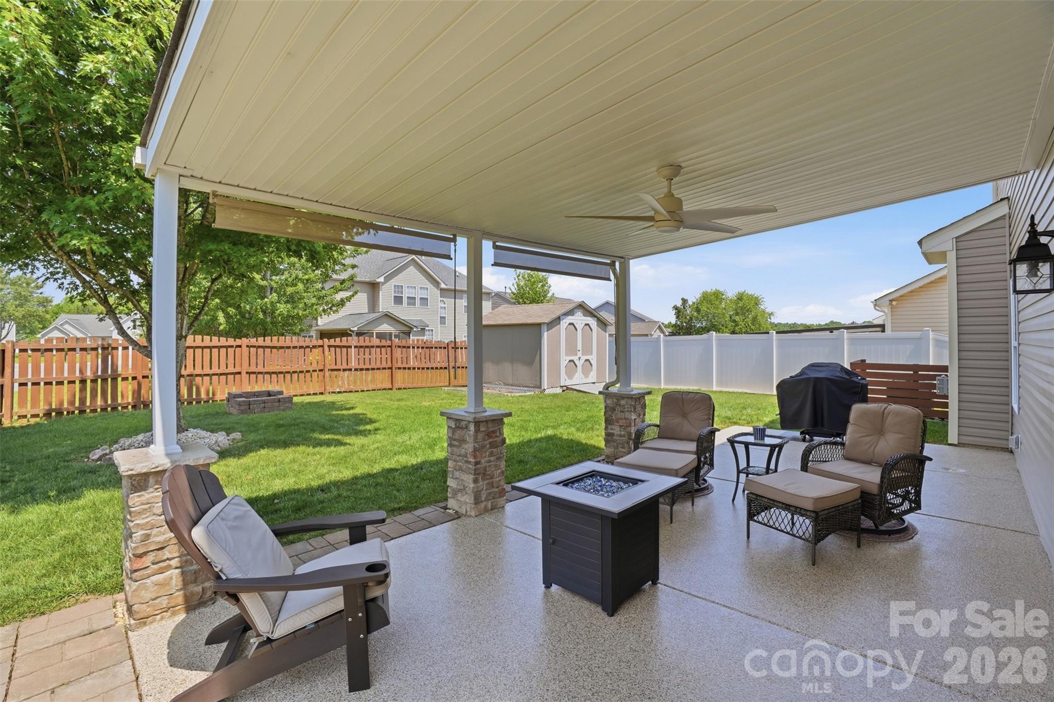 1464 Moss Creek Drive Harrisburg NC 28075