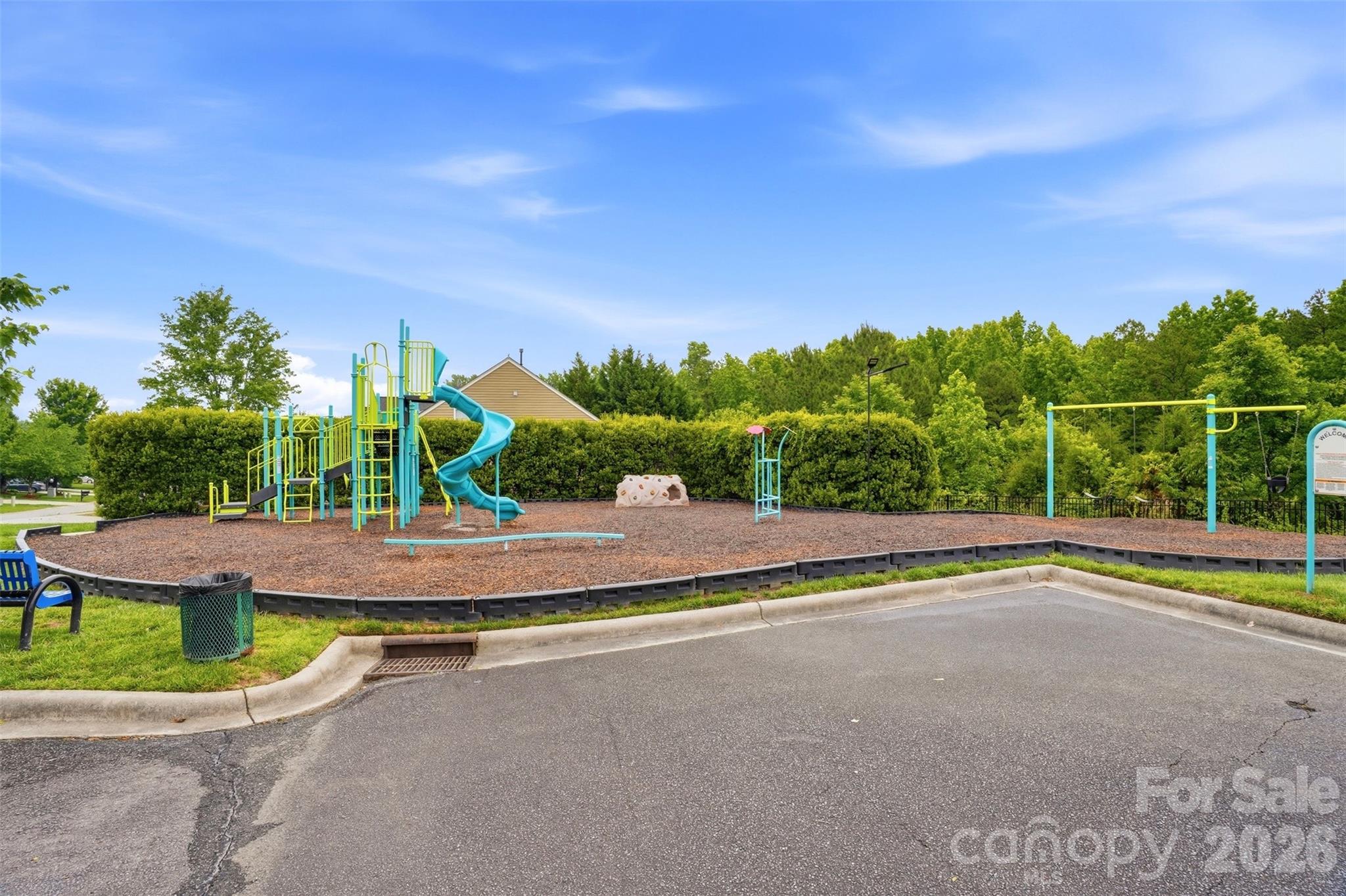 1464 Moss Creek Drive Harrisburg NC 28075