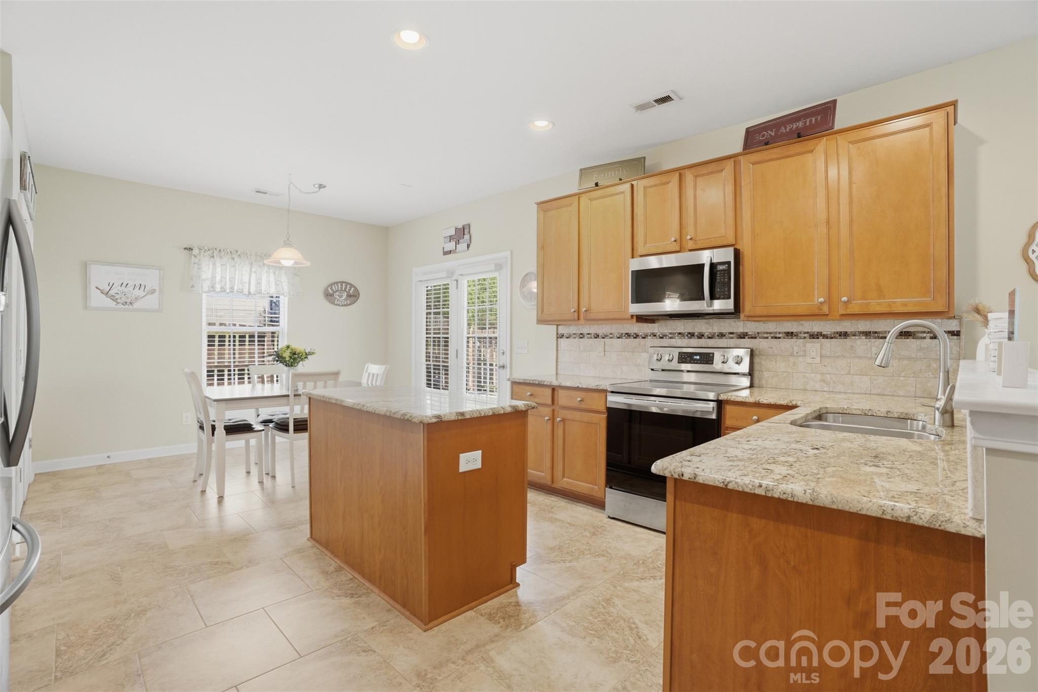 1464 Moss Creek Drive Harrisburg NC 28075