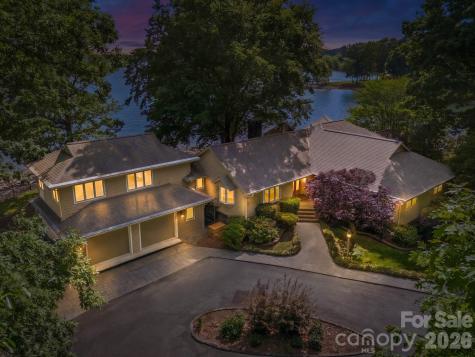 3725 Kingfisher Lane Terrell NC 28682