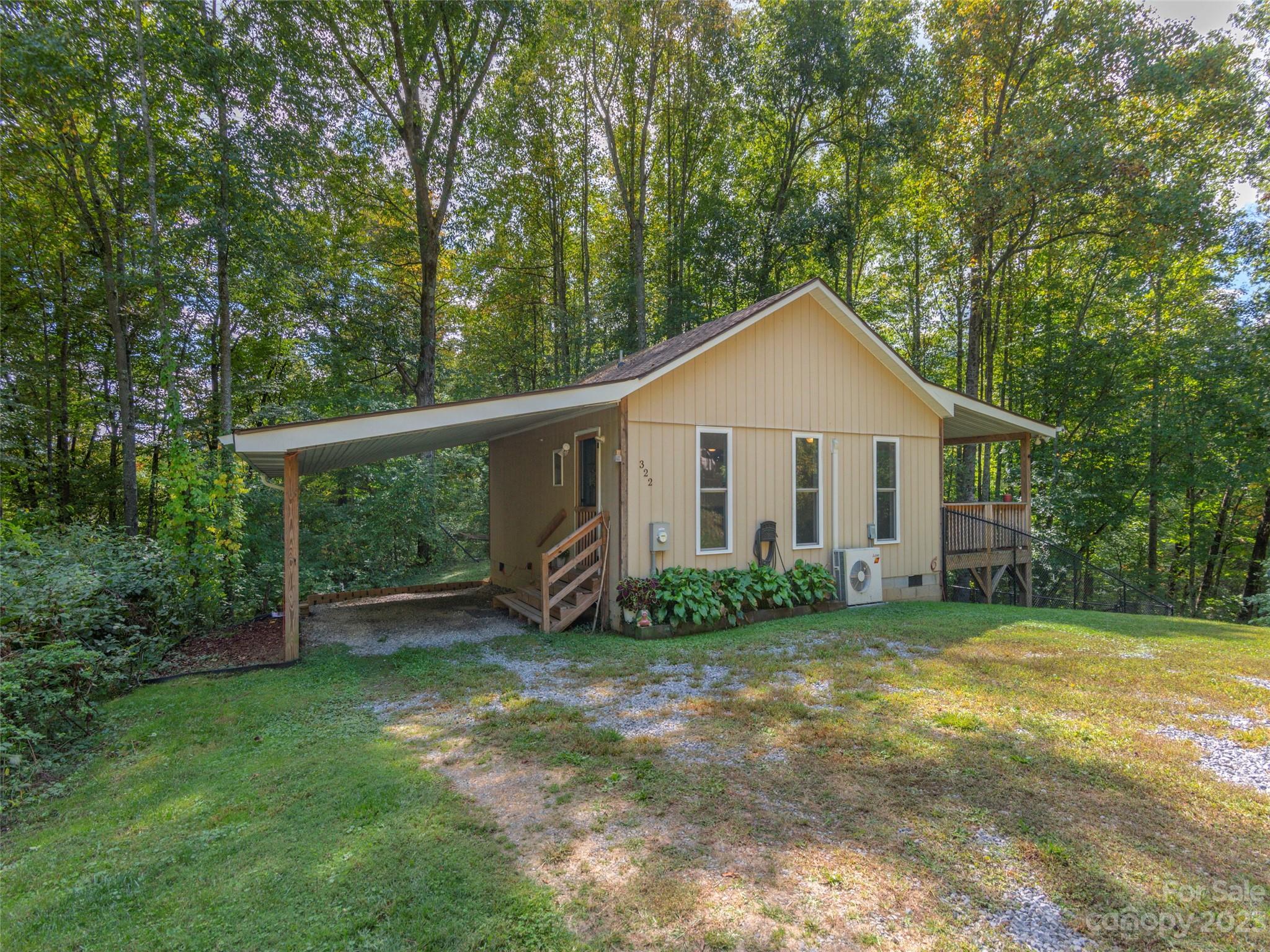 322 Mckinzie Place Waynesville NC 28785