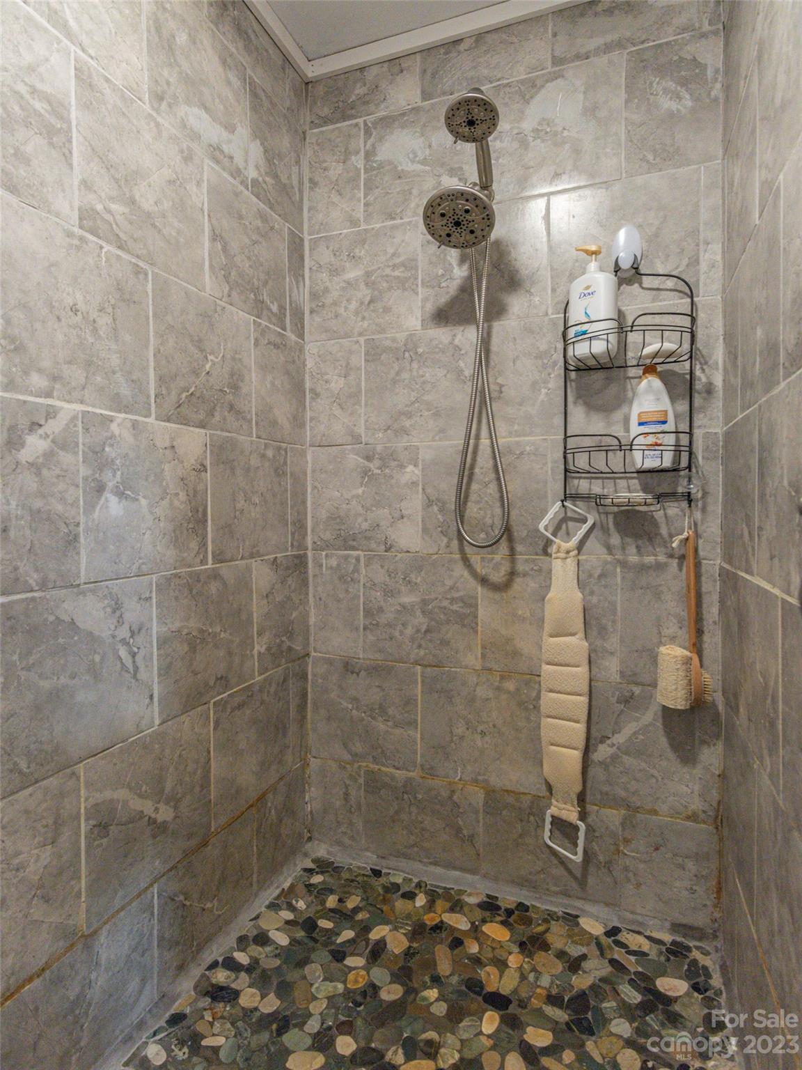 322 Mckinzie Place Waynesville NC 28785