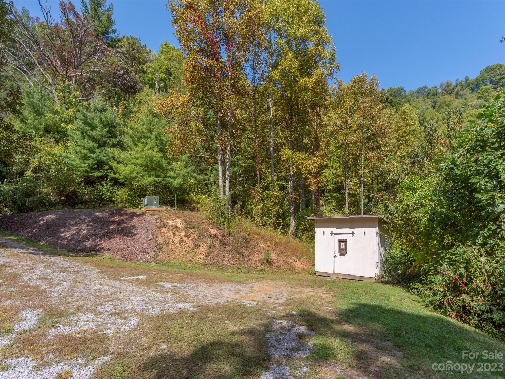 322 Mckinzie Place Waynesville NC 28785