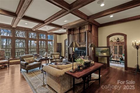 205 W Indrio Road Blowing Rock NC 28605