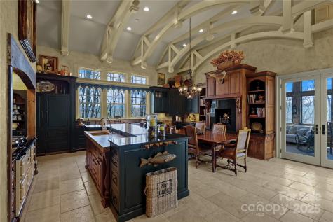 205 W Indrio Road Blowing Rock NC 28605