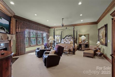 205 W Indrio Road Blowing Rock NC 28605