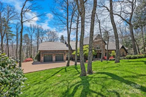 205 W Indrio Road Blowing Rock NC 28605