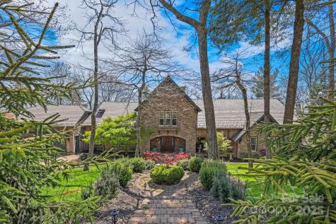 205 W Indrio Road Blowing Rock NC 28605